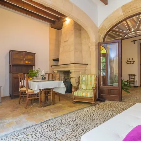Chalet Ca Sa Tia Bel *
