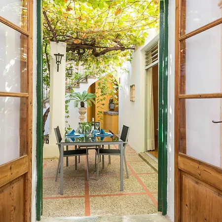 Chalet Ca Sa Tia Bel